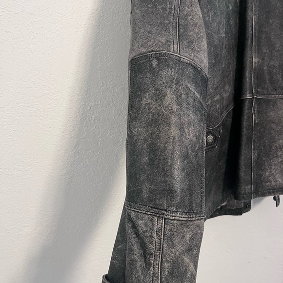 Harley Davidson Jacket - Picture 14 of 15